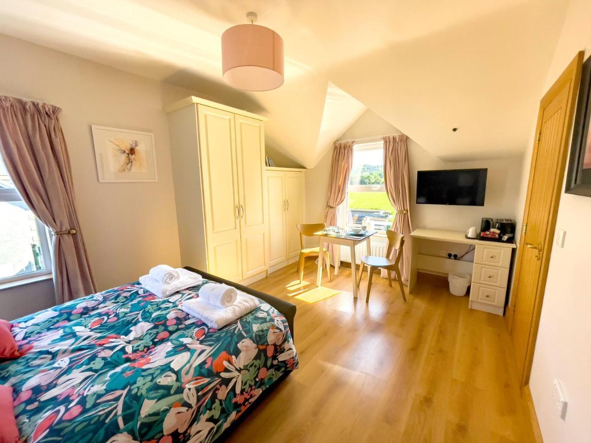 Mount Edwards Hill Guest Accommodation Cushendall Kültér fotó