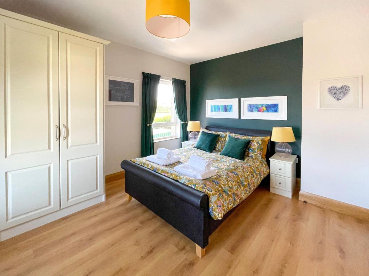 Mount Edwards Hill Guest Accommodation Cushendall Kültér fotó