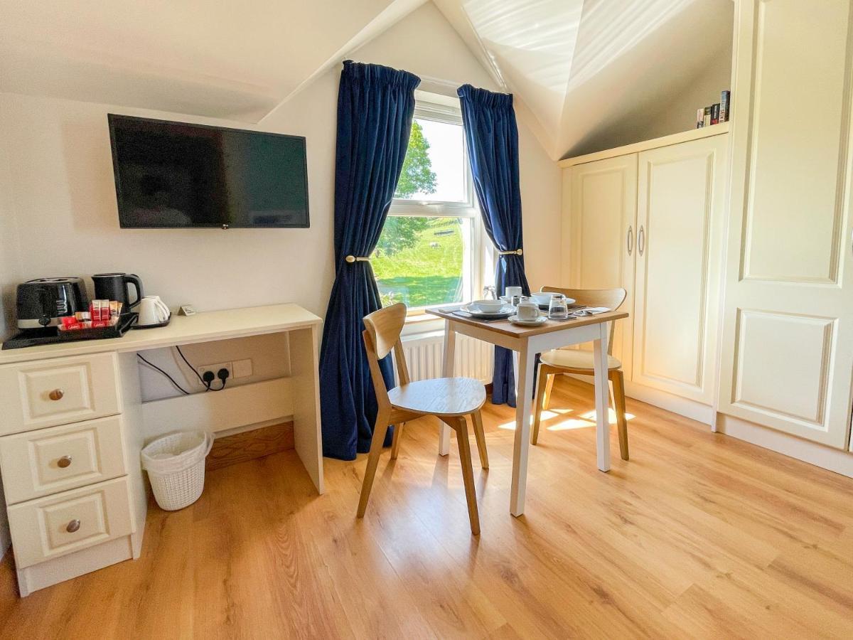 Mount Edwards Hill Guest Accommodation Cushendall Kültér fotó